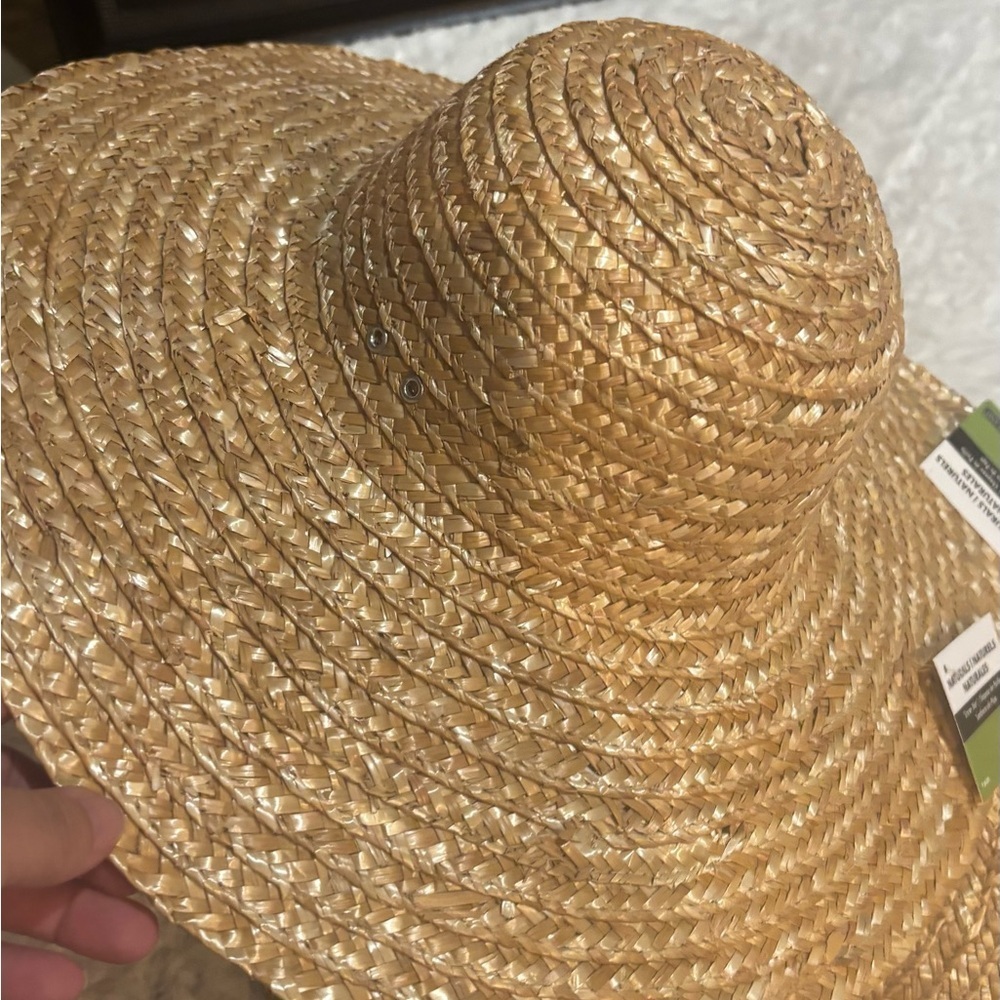 Elegant Natural Straw Sun Hat